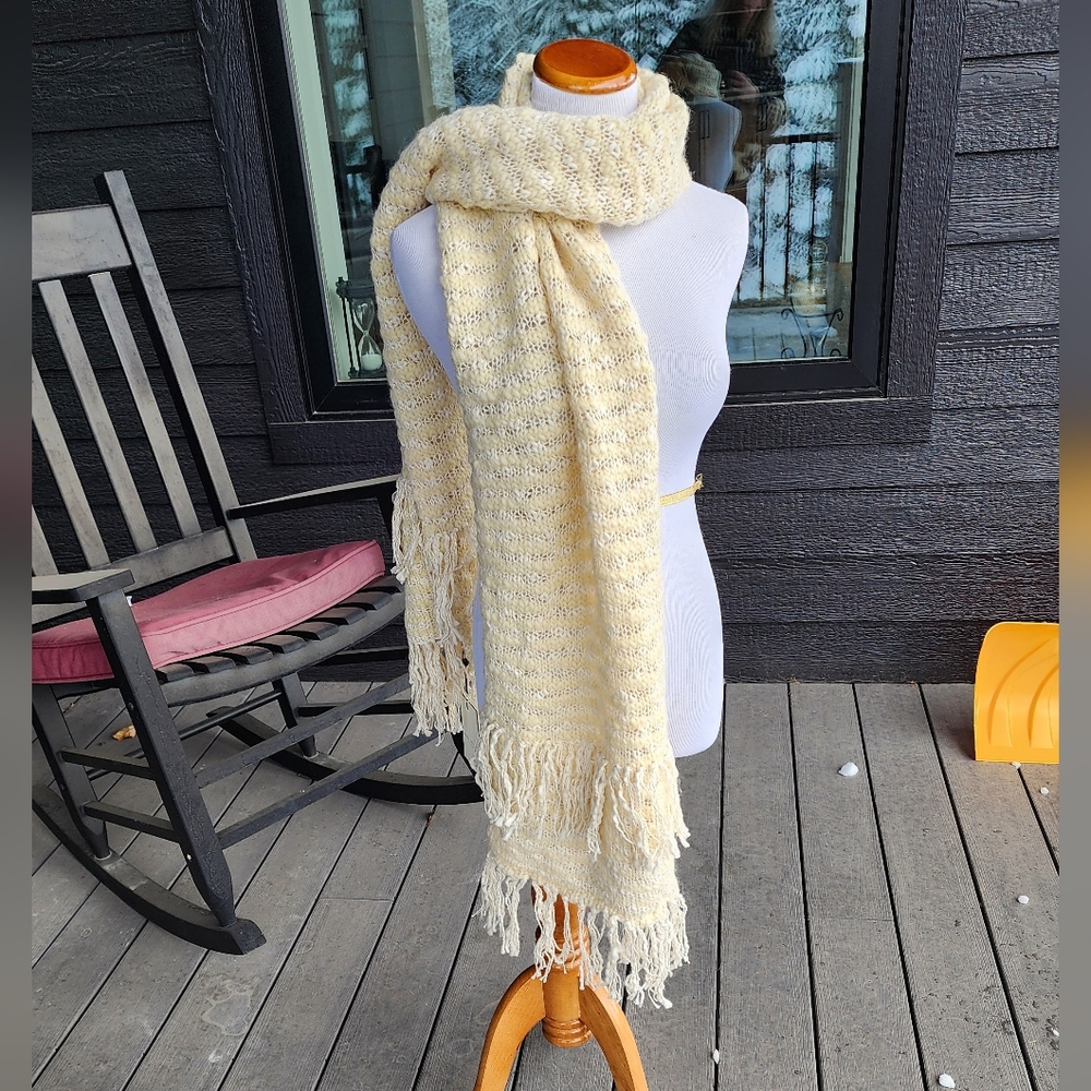 Spell &Gypsy Designs Kimba Winter Scarf NWT